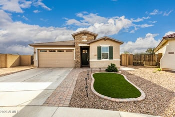 10415 Chickasaw St, Tolleson, AZ 85353