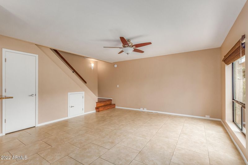 10415 N 11th Pl #1, Phoenix, AZ 85020