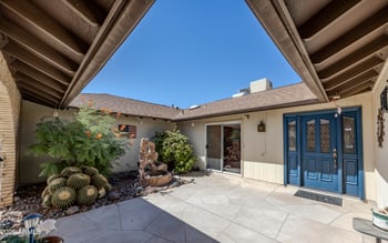 10415 Ridgeview Rd, Sun City, AZ 85351