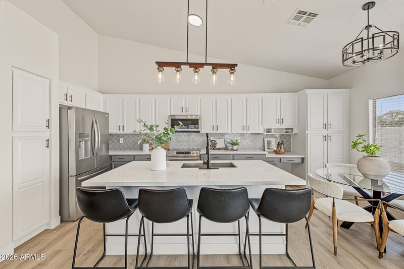 10416 E Edgewood Ave, Mesa, AZ 85208