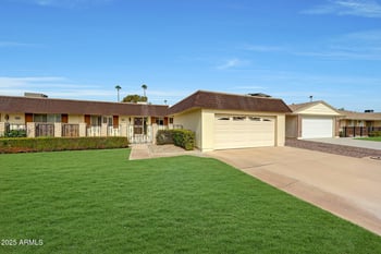 10416 Prairie Hills Cir, Sun City, AZ 85351