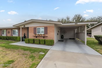 10417 Deanne Dr, Sun City, AZ 85351