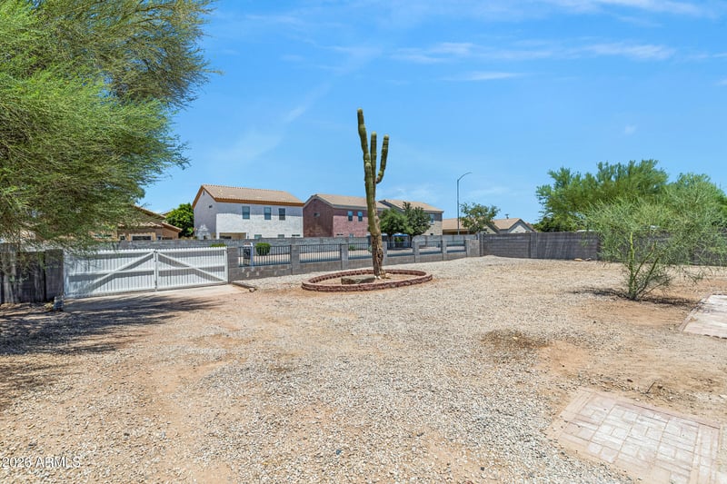 10417 Boulder Dr, Apache Junction, AZ 85120