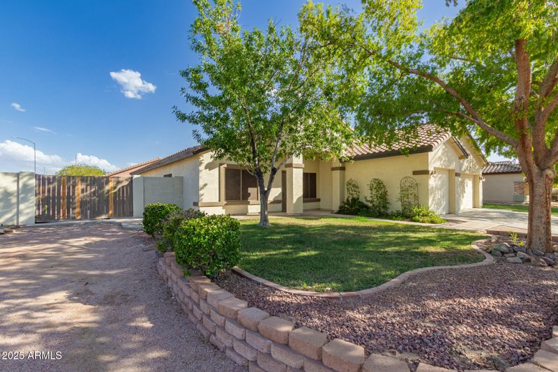10417 E Edgewood Ave, Mesa, AZ 85208