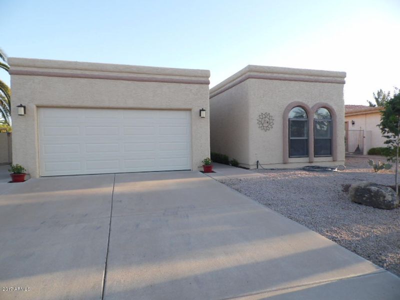 10417 E Regal Dr, Sun Lakes, AZ 85248