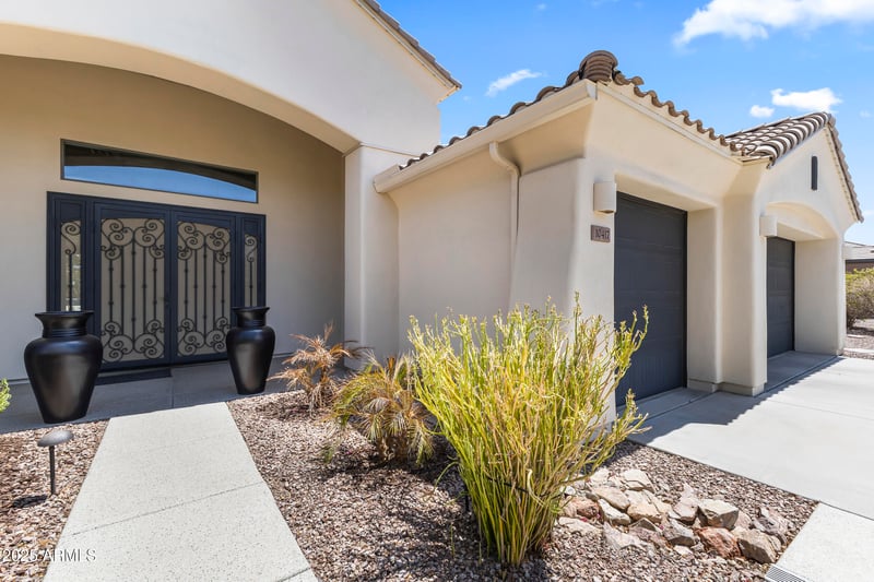 10417 N 180th Dr, Waddell, AZ 85355