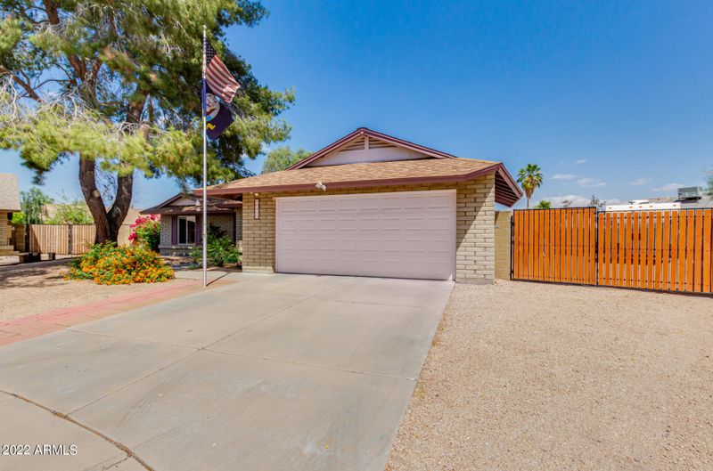 10417 N 64th Ave, Glendale, AZ 85302