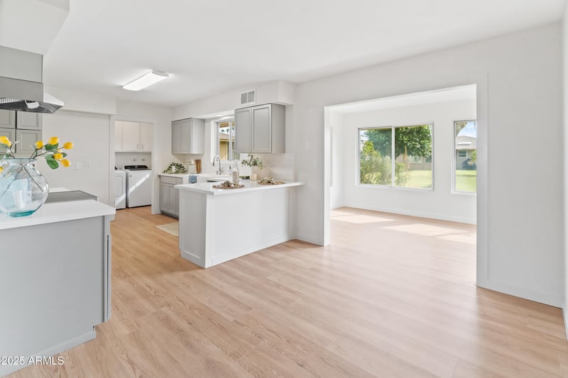 10417 Prairie Hills Cir, Sun City, AZ 85351