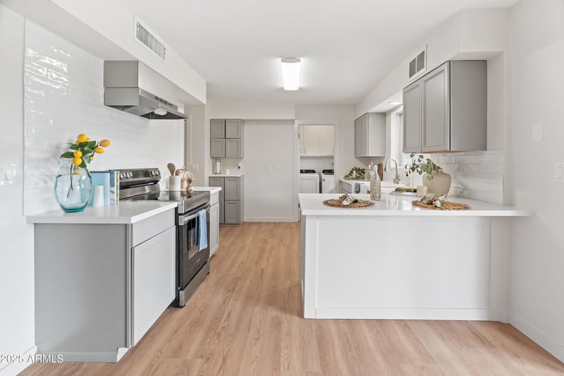 10417 Prairie Hills Cir, Sun City, AZ 85351