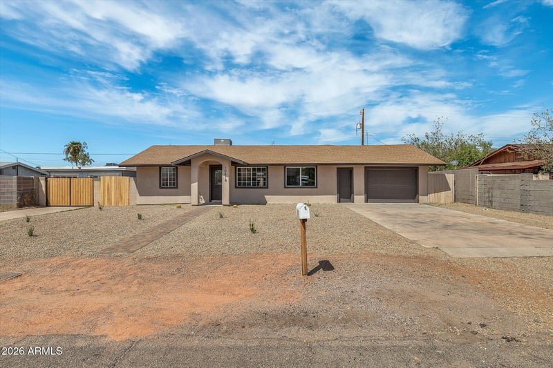 10418 E Albany St, Apache Junction, AZ 85120
