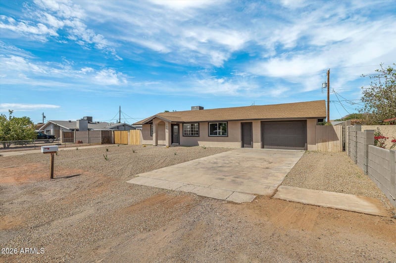 10418 E Albany St, Apache Junction, AZ 85120