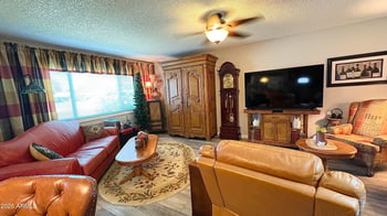 10419 Campana Dr, Sun City, AZ 85351