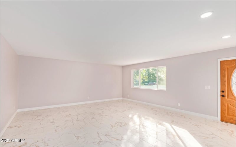 1042 9th Pl, Mesa, AZ 85201