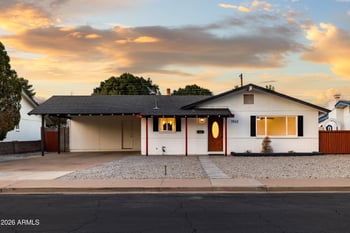 1042 9th Pl, Mesa, AZ 85201