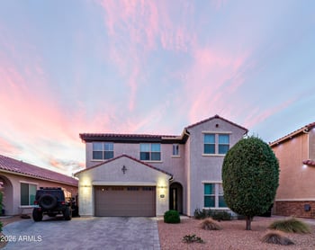 1042 Ladbroke Way, Gilbert, AZ 85297