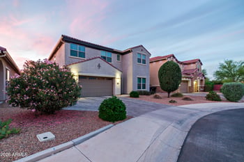 1042 Ladbroke Way, Gilbert, AZ 85297