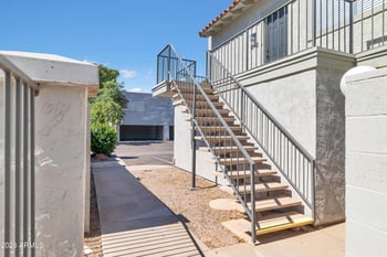 1042 N 84th Pl, Scottsdale, AZ 85257