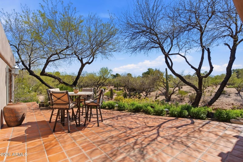 1042 Boulder Dr, Carefree, AZ 85377