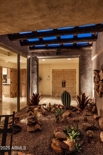 1042 N Boulder Dr, Carefree, AZ 85377