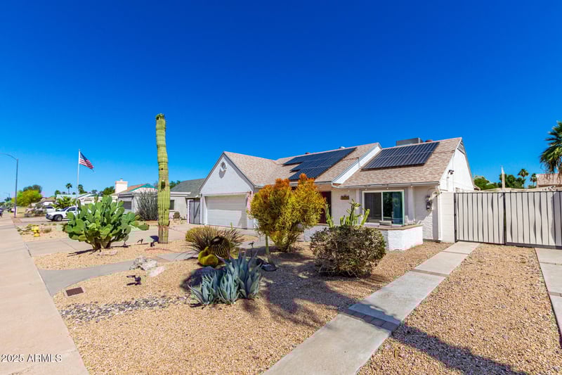 1042 Utopia Rd, Phoenix, AZ 85024