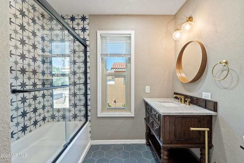 10420 11th St #3, Phoenix, AZ 85020