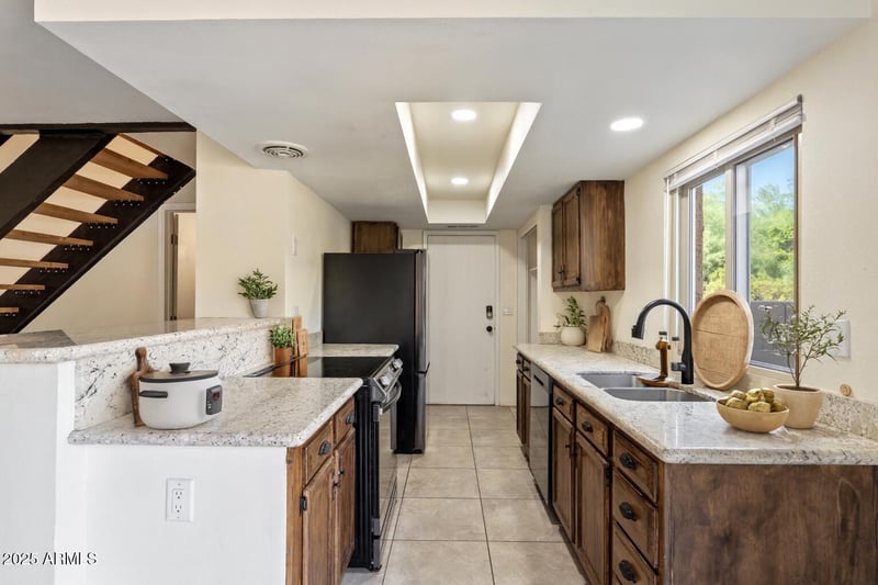 10420 11th St #3, Phoenix, AZ 85020