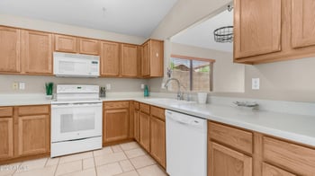 10420 Salt Bush Dr, Scottsdale, AZ 85255
