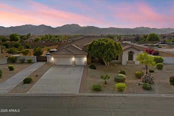 10420 Erin Ct, Waddell, AZ 85355