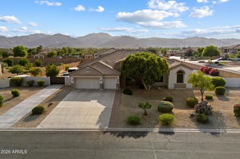 10420 N Erin Ct, Waddell, AZ 85355