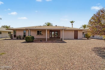 10420 W Gulf Hills Dr, Sun City, AZ 85351