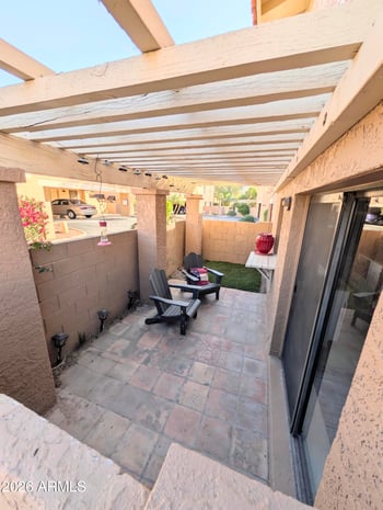 10421 11th St #3, Phoenix, AZ 85020