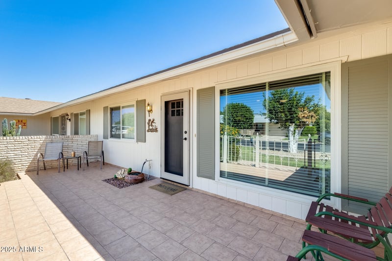 10422 Camelot Cir, Sun City, AZ 85351