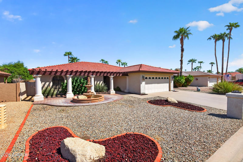 10422 E Regal Dr, Sun Lakes, AZ 85248