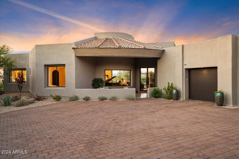 10422 Mark Ln, Scottsdale, AZ 85262