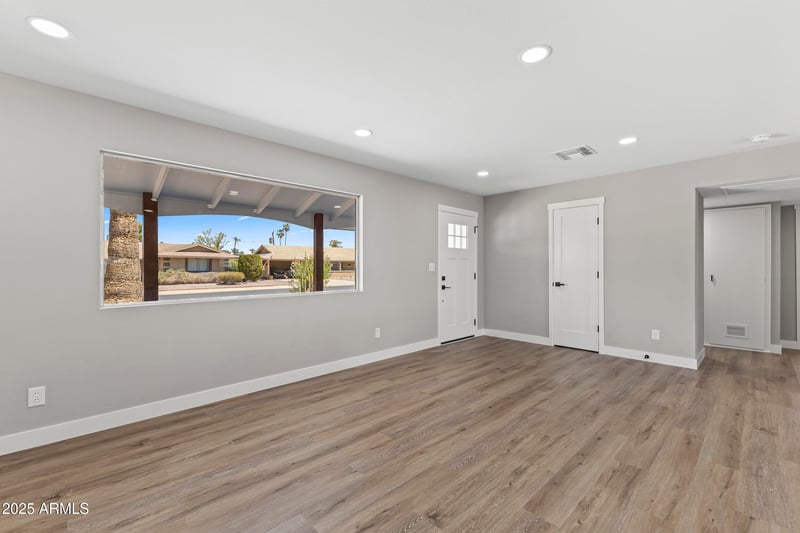 10423 Monterosa Dr, Sun City, AZ 85351