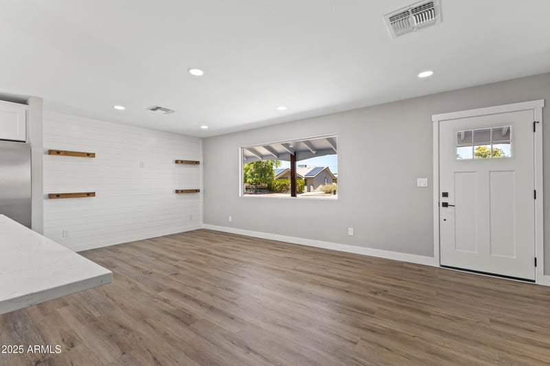 10423 Monterosa Dr, Sun City, AZ 85351