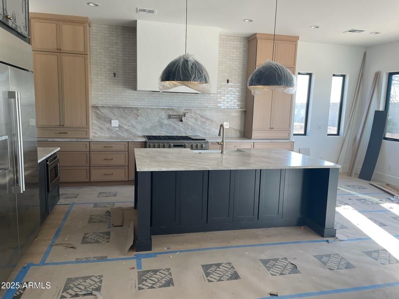 10423 Navigator Ln, Peoria, AZ 85383