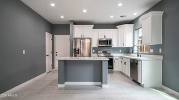 10423 W Hughes Dr, Tolleson, AZ 85353