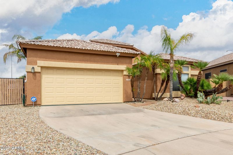 10424 E Forge Ave, Mesa, AZ 85208