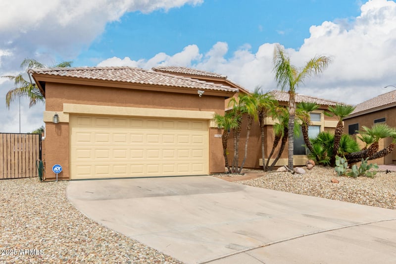 10424 Forge Ave, Mesa, AZ 85208