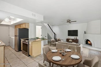 10425 10th Pl #1, Phoenix, AZ 85020