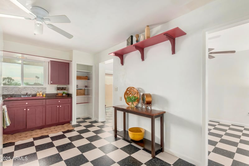 10425 111th Ave, Sun City, AZ 85351