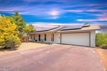 10425 111th Ave, Sun City, AZ 85351