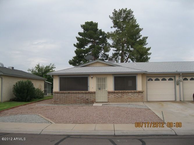 10425 N 97 Dr #B, Peoria, AZ 85345