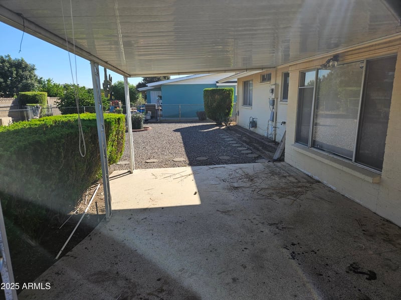 10426 Cinnebar Ave, Sun City, AZ 85351