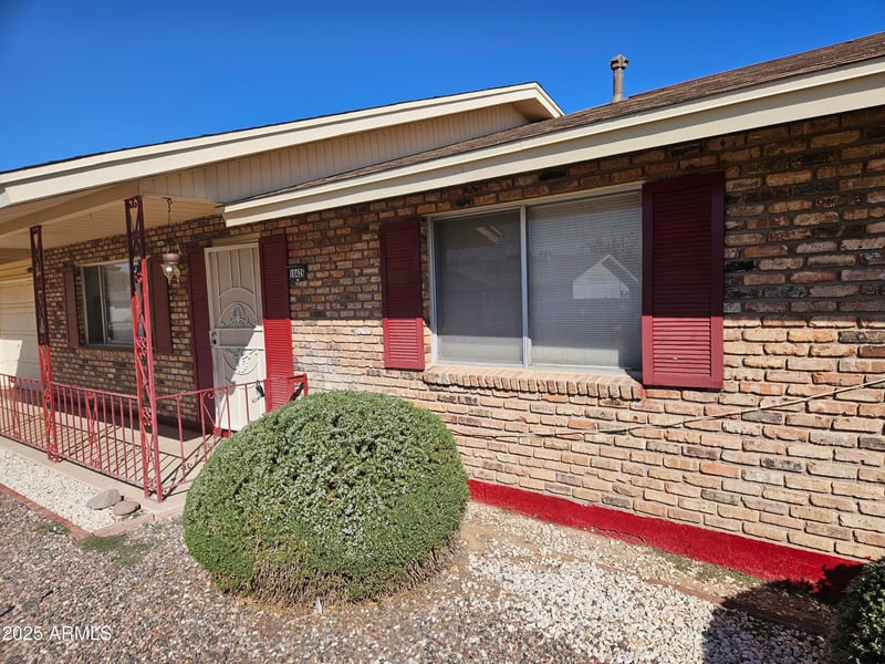 10426 Cinnebar Ave, Sun City, AZ 85351