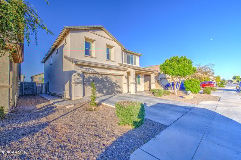 10426 Crown King Rd, Tolleson, AZ 85353