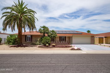 10426 Sutters Gold Ln, Sun City, AZ 85351