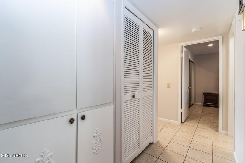 10426 Sutters Gold Ln, Sun City, AZ 85351