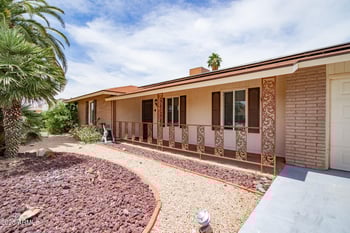 10426 Sutters Gold Ln, Sun City, AZ 85351